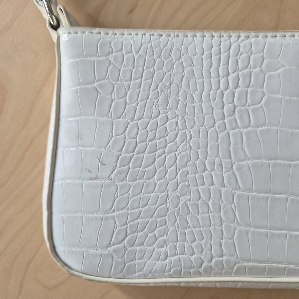 ☆5/$15☆Cotton On White Croc-Embossed Shoulder Bag | Mini Baguette Style - Picture 5 of 16
